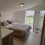 Vilic Apartment Pula