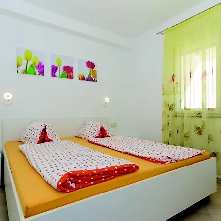 Apartment Vilic *